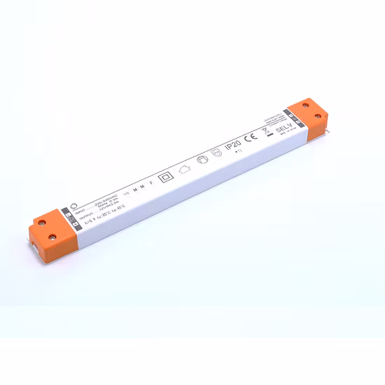 Alimentatore LED per illuminazione con lampada UV personalizzata in fabbrica